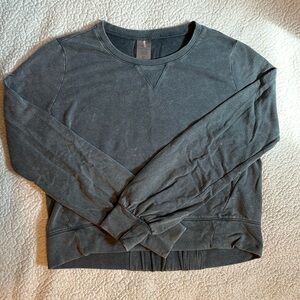 CALIA Cropped Crew Neck - Medium